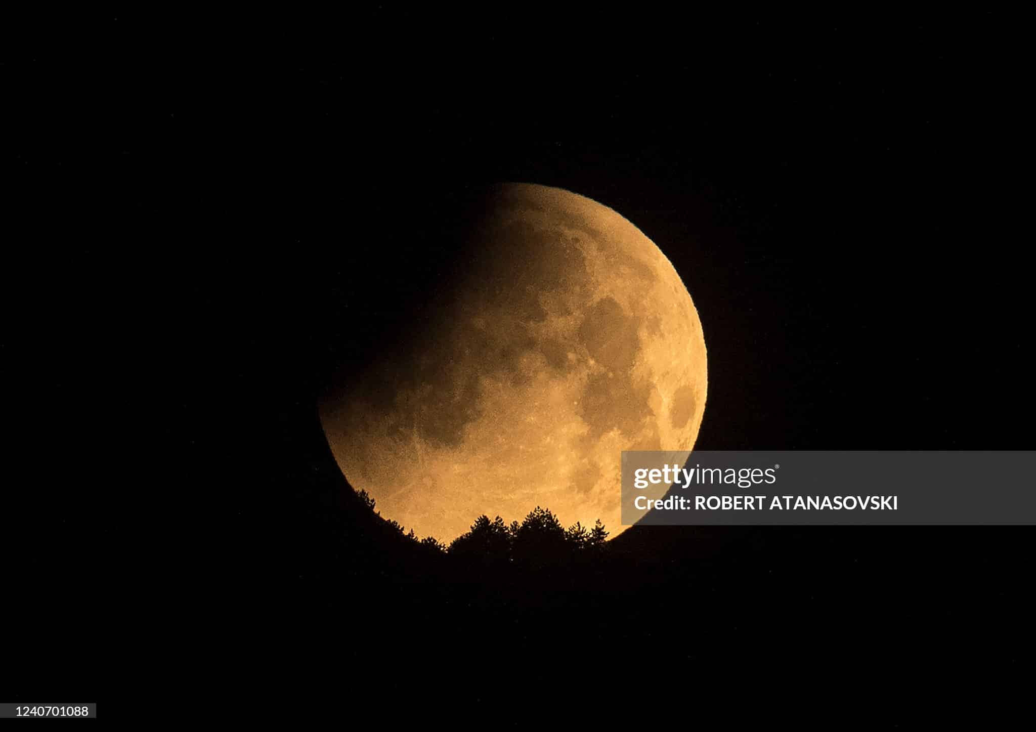 Lunar Eclipses 2023 When Where and How to See Them