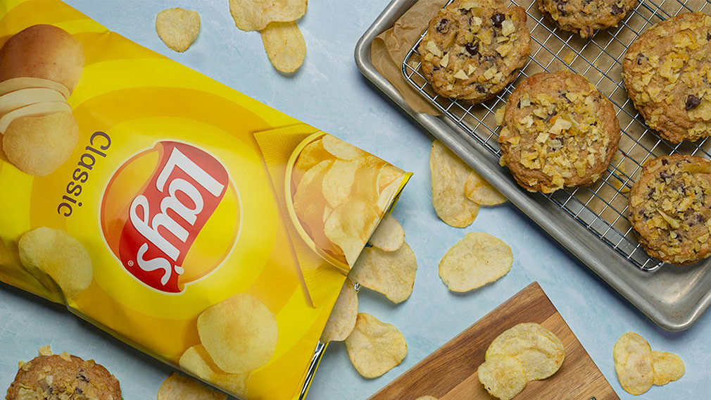 LAYS ChocChipCookies Twitter