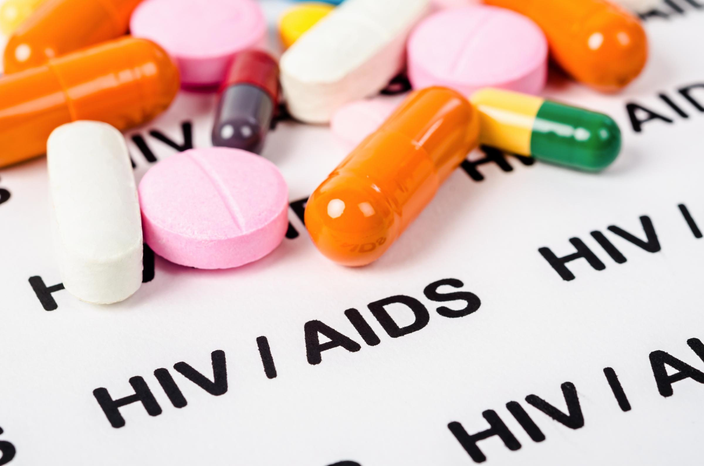 HIV/AIDS Explained: A Comprehensive Guide to the Virus, Symptoms & Treatment